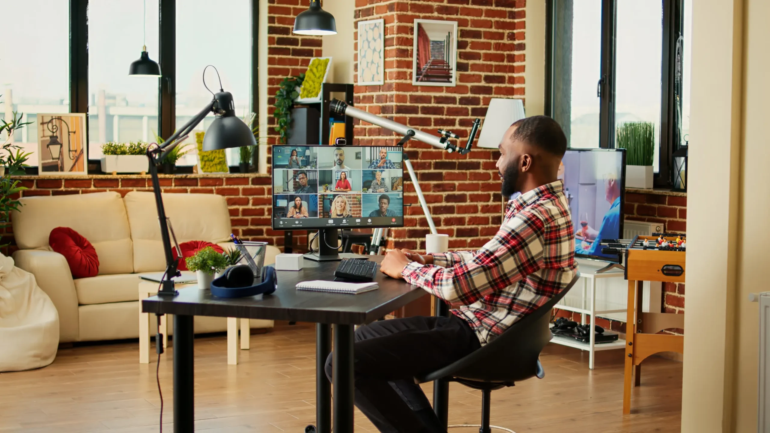 Zoom Fibre | Employee In Video Conference With Team 2025 02 18 13 01 26 UtcWhat is "Fibre to the Home"? A Simple Guide to Better Home InternetBlog